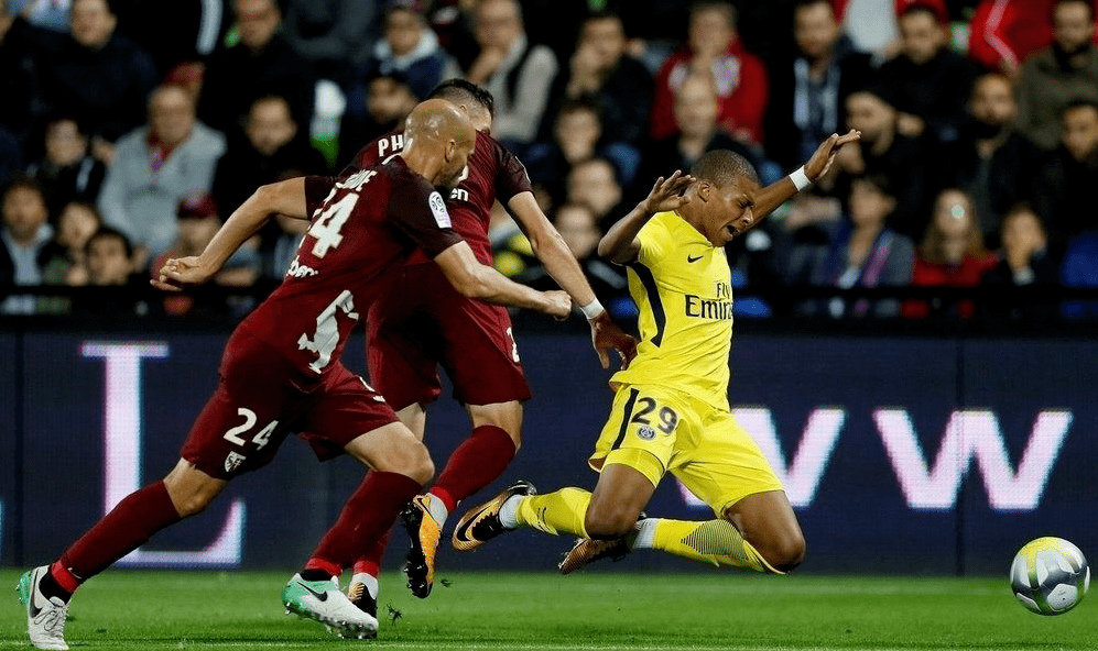 包含德国杯今晚再迎强敌,摩纳哥门线救险,主帅态度——赛场秩序良好,医务组通报恢复的词条 包含德国杯今晚再迎强敌,摩纳哥门线救险,主帅态度——赛场秩序良好,医务组通报恢复的词条