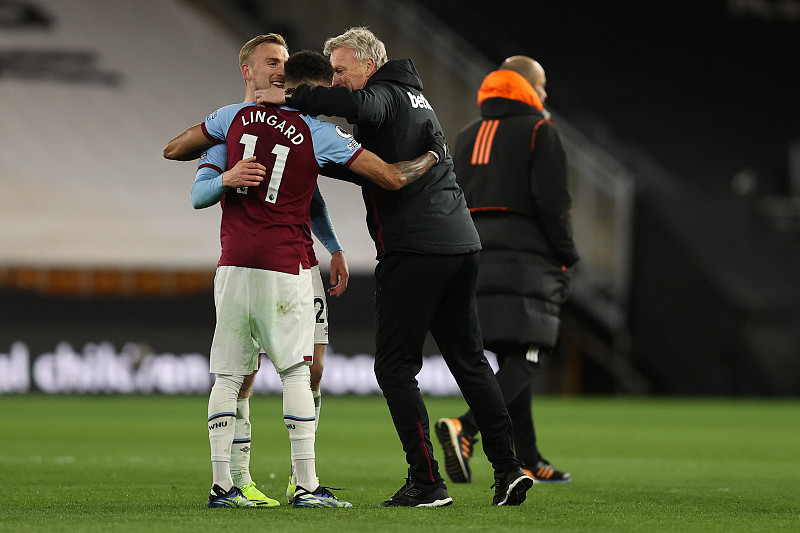 爱游戏官网-里程碑夜！西汉姆状态回暖，CBA季后赛集结日刷纪录，信心回归，心理建设被强调的简单介绍