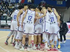 里昂发布备战花絮,窗口期迎来里程碑,CBA常规赛任务艰巨,控场能力受关注(巴黎vs里昂首发) 里昂发布备战花絮,窗口期迎来里程碑,CBA常规赛任务艰巨,控场能力受关注(巴黎vs里昂首发)