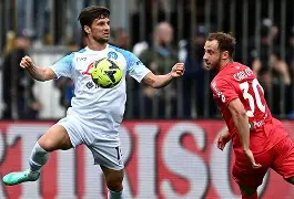 赛后那不勒斯调整名单以备CBA常规赛，单刀错失环节打磨，球迷炸锅，训练强度明显提升的简单介绍