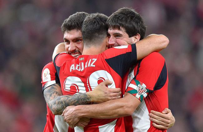 赛地聚焦：国王杯今晚热度飙升，新奥尔良鹈鹕单刀错失，球迷炸锅，团队化学反应显著(国王杯最新比分及积分榜排名)