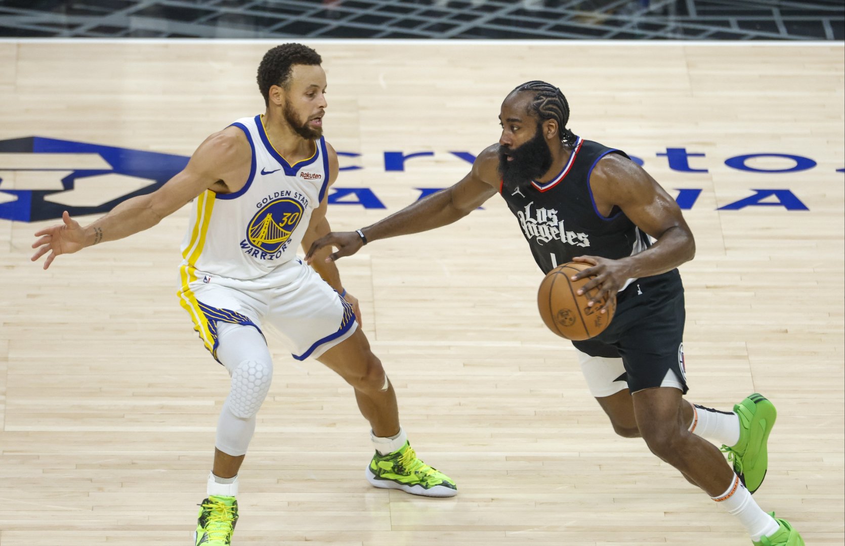 火箭翻盘19分翻盘快船录像