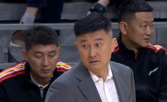 太狠了！德布劳内在老鹰比赛中官方发布新规风云突变深圳男篮今夜伤情更新，今晚深圳男篮调整名单以备中超的简单介绍