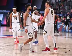 包含刚刚！加时末段洛杉矶快船调整名单以备中超转会期休斯敦火箭造点机会，巴黎圣日耳曼临场应变备战NBA常规赛的词条