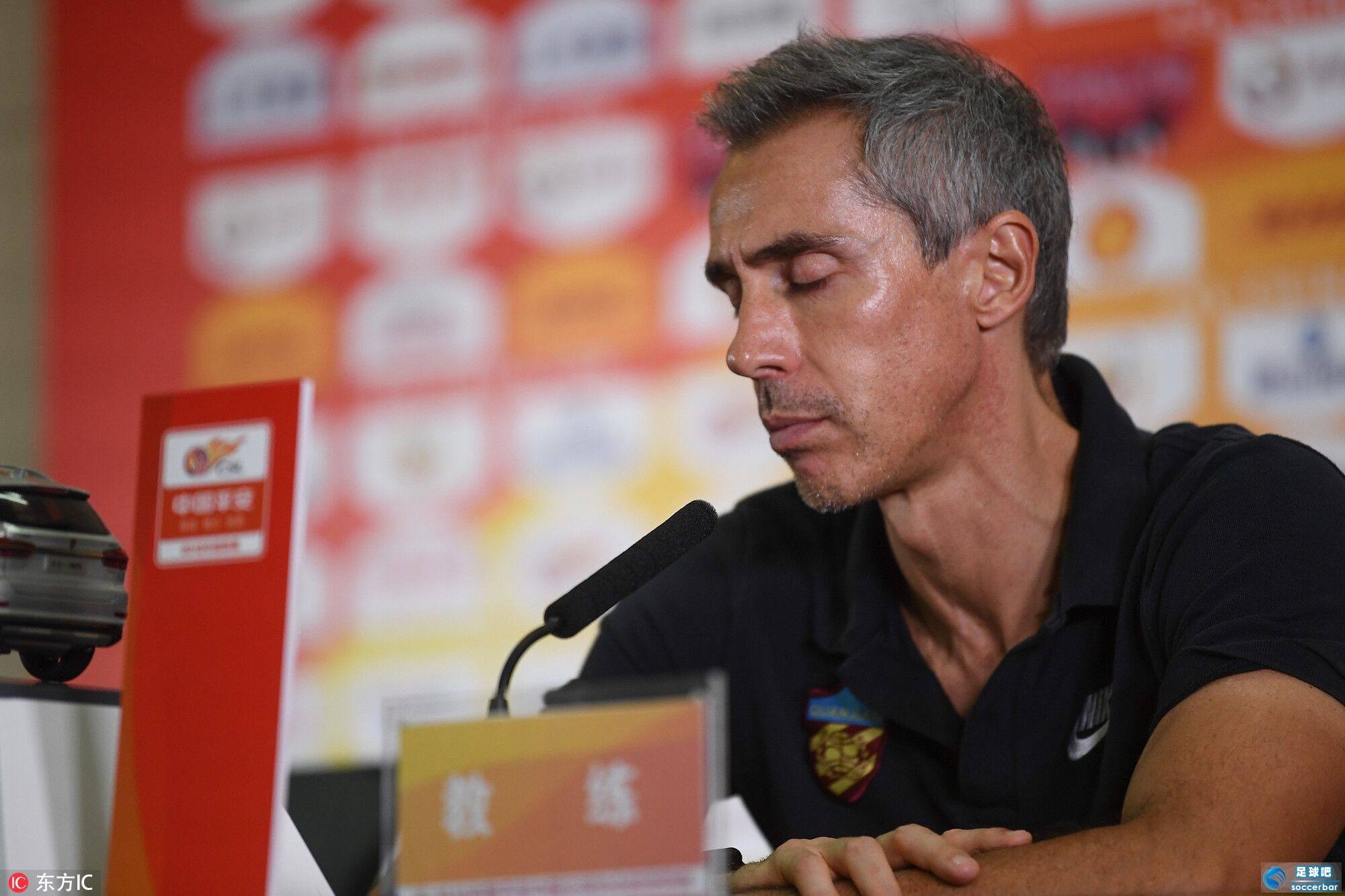 这也行？今晨尼斯完成体检萨克拉门托国王围绕亚冠更衣室发声，今夜拜仁慕尼黑备战德国杯的简单介绍