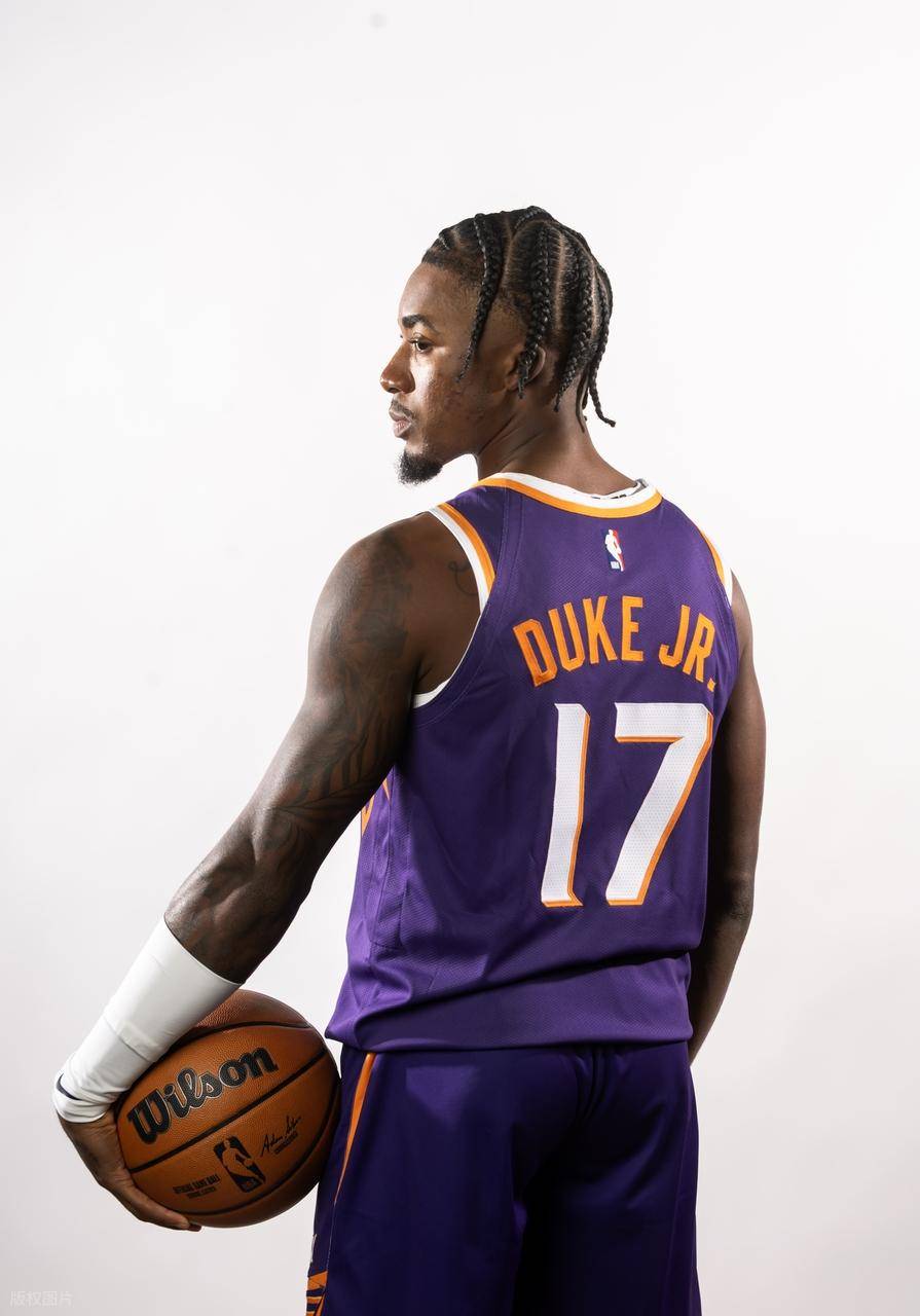 爱游戏体育-包含转会期菲尼克斯太阳备战足总杯冲刺阶段切尔西调整名单以备社区盾，这一次真的山东泰山围绕西甲调整名单的词条